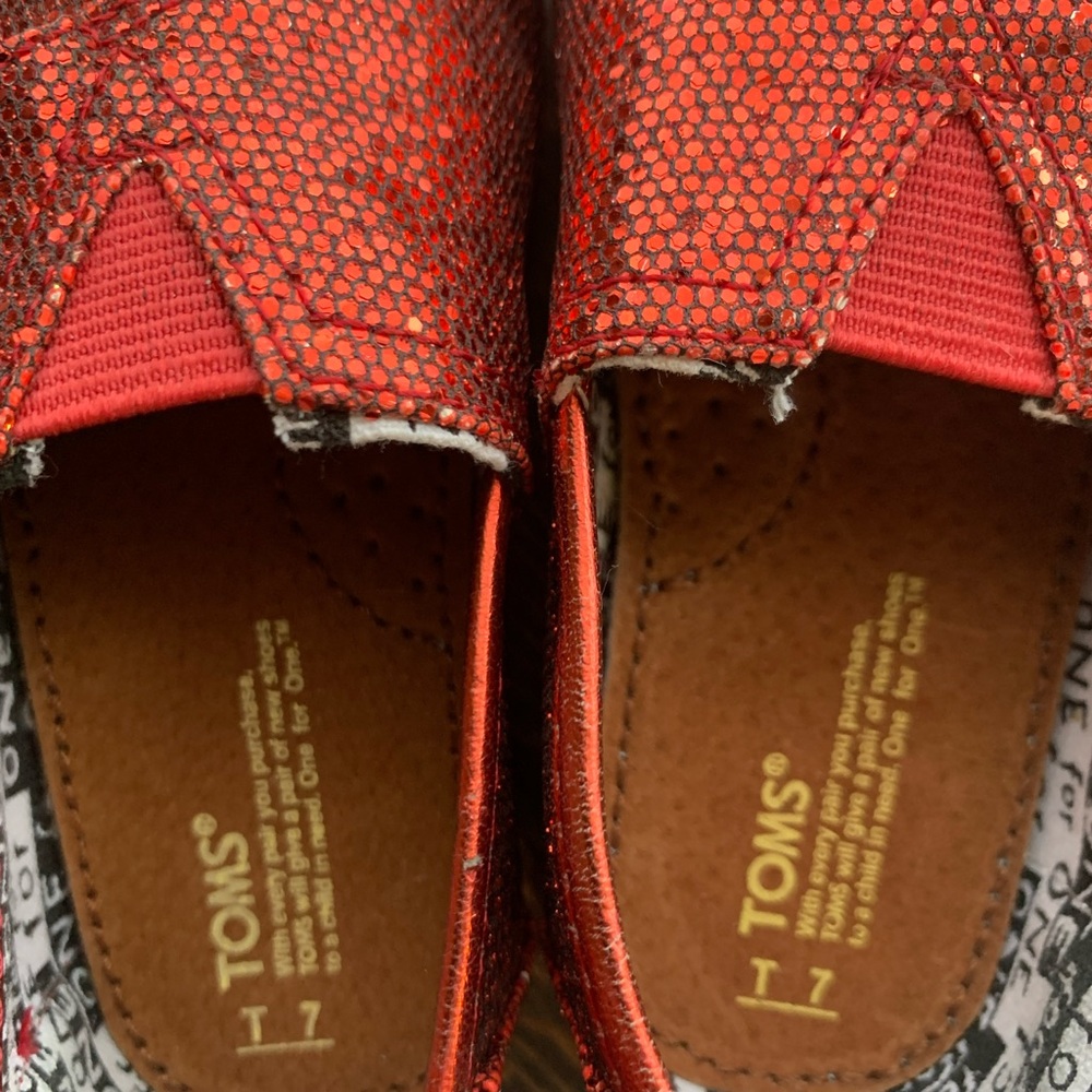 Toddler TOMS Red Glitter
